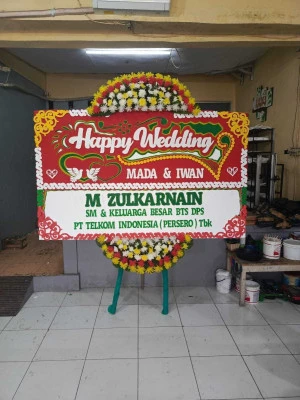 Papan Bunga di Pelutan Pemalang